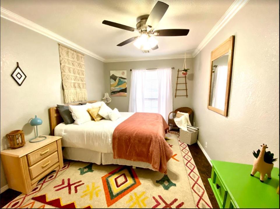Private Bedroom Suite - Communal House Near Integris Oklahoma City Exterior foto